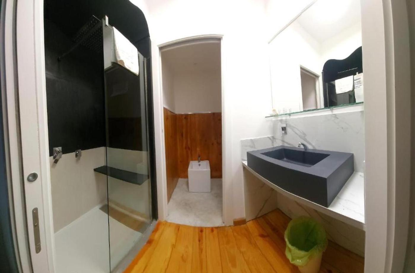 Black Vulcano Suites&studios Maison d'hôtes