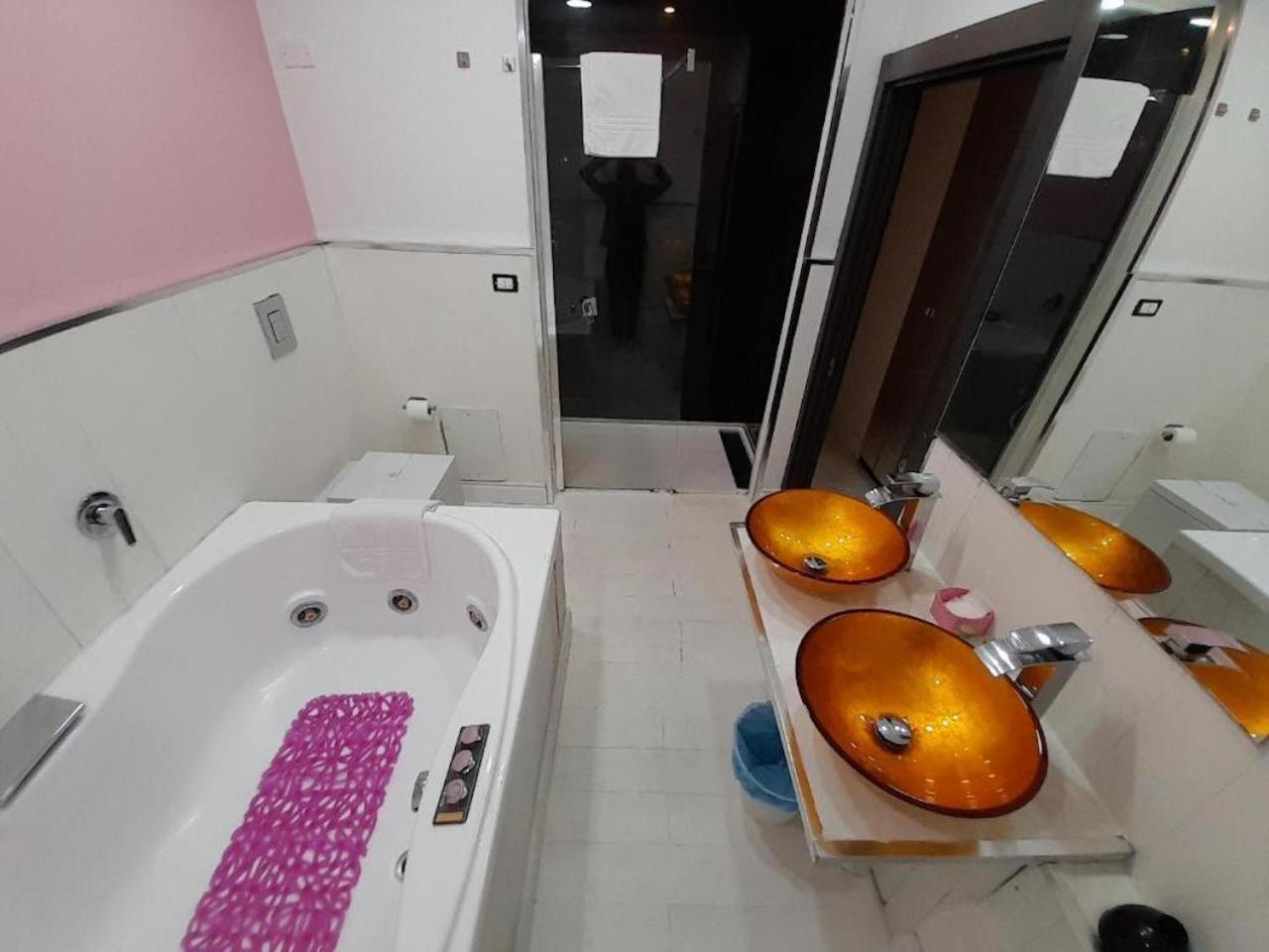 Black Vulcano Suites&studios Naples